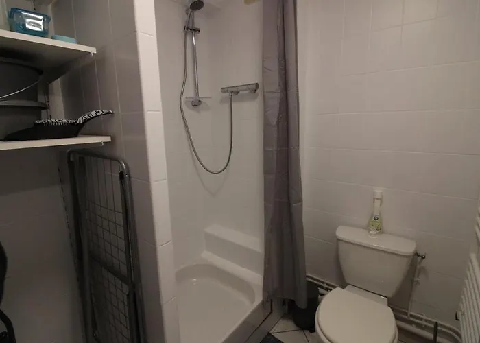 Annonce Professionnelle. T2 Avec Balcon, 4 Personnes Au Coeur De La Et A Deux Pas Du Sable Chaud * آرديلوت-بلاج